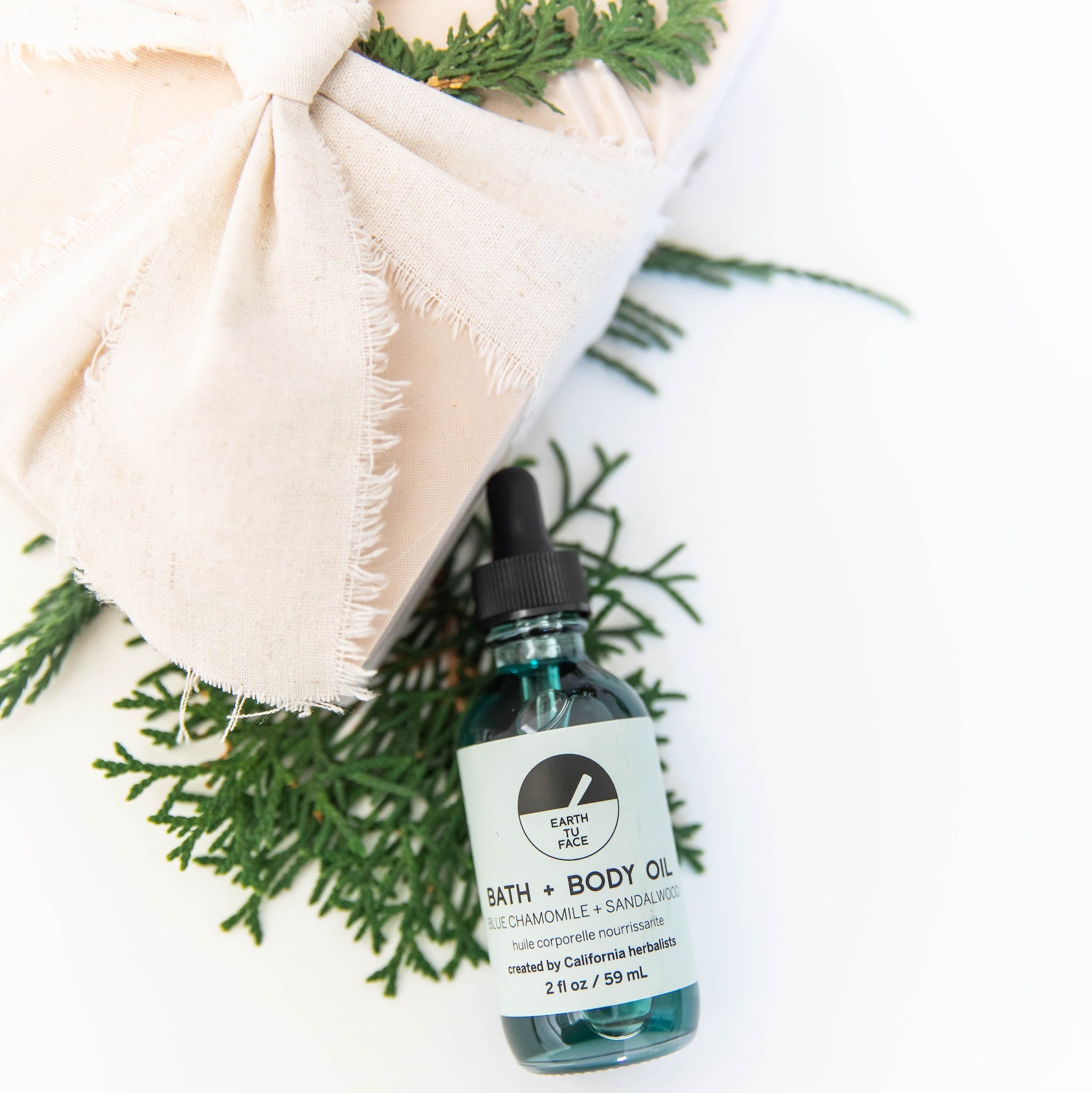 Bath_and_Body_Oil_on_gift_sized